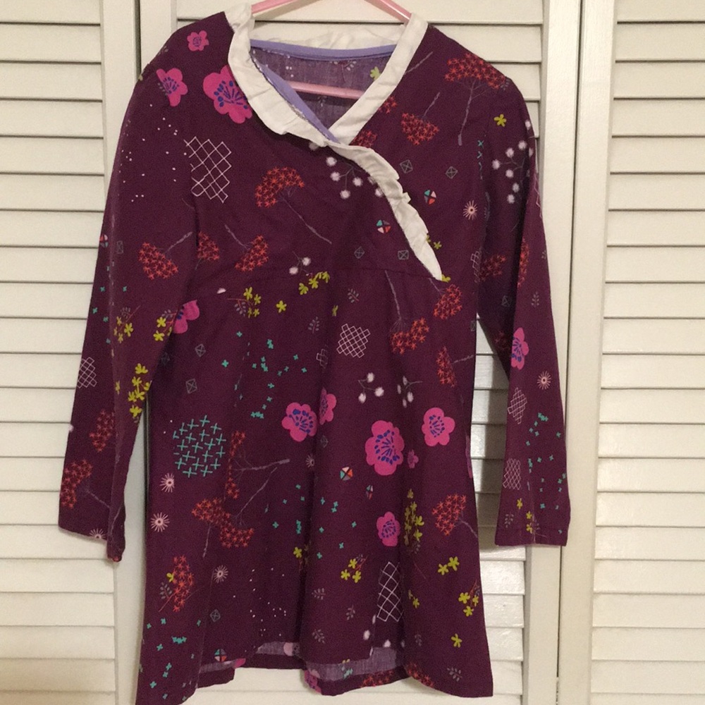 Long sleeve maroon dress